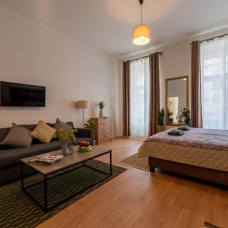 Апарт-отель Retreat Downtown Прага