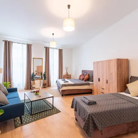 Retreat Downtown פראג